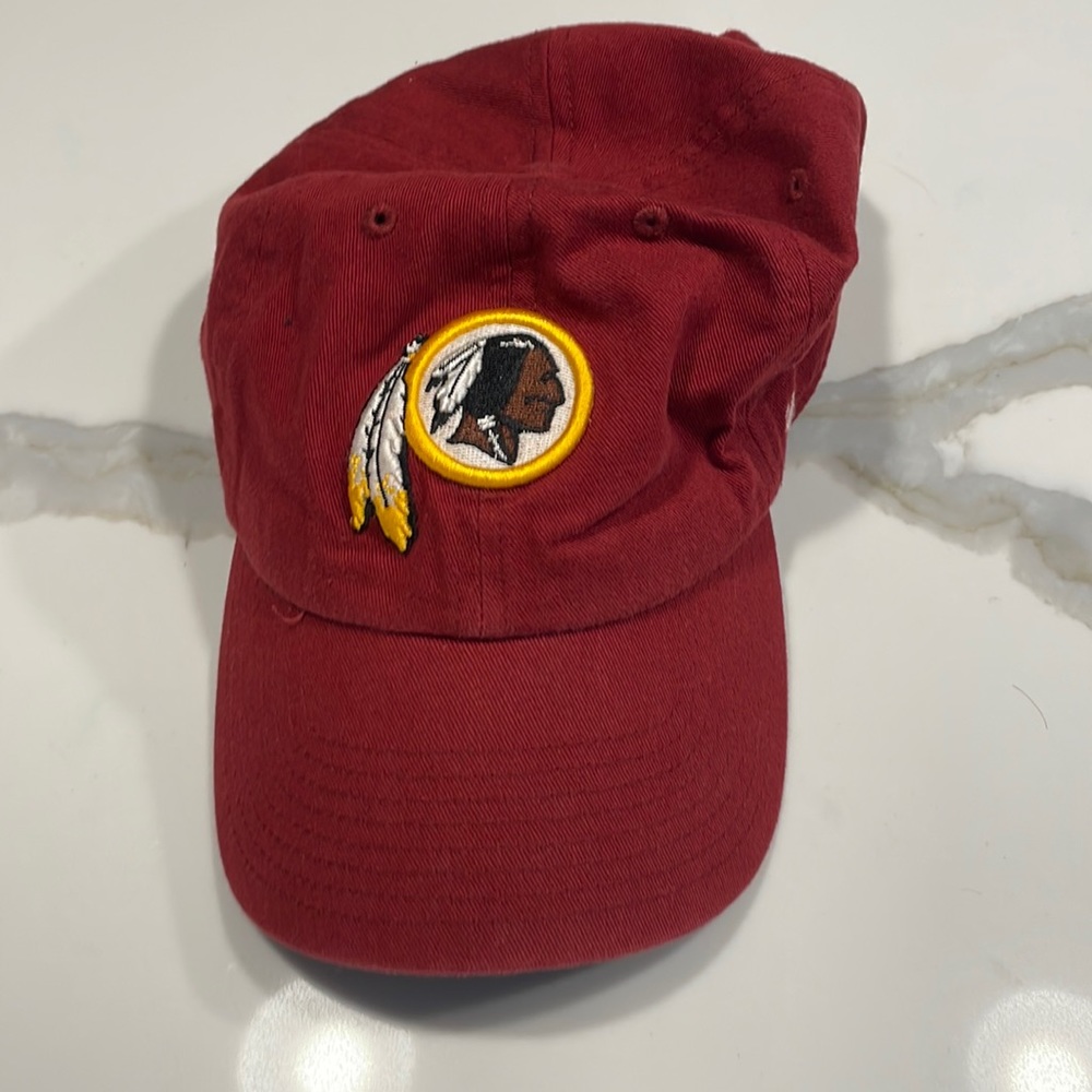 Never worn baseball style cap - adjustable- Washington Redskins